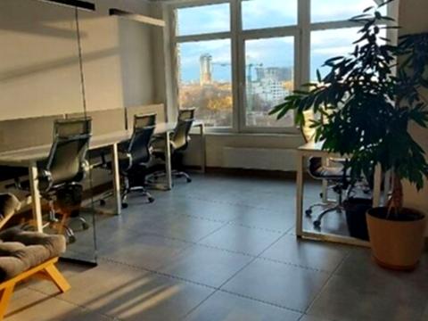 комерційна за адресою Генуезька вул., 3В