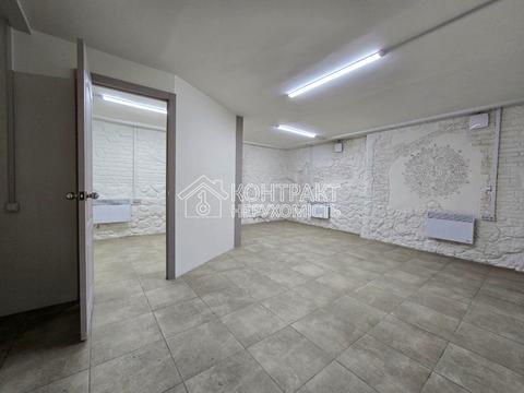 коммерческая по адресу Дніпровська ул., 212