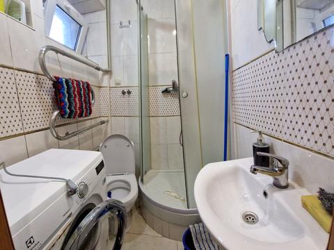 квартира за адресою Володимира Великого вул. (Артема), 16