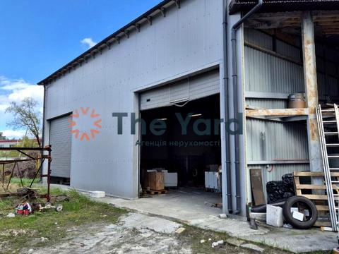 комерційна за адресою Промислова вул., 4