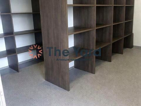 комерційна за адресою Малинська вул., 5