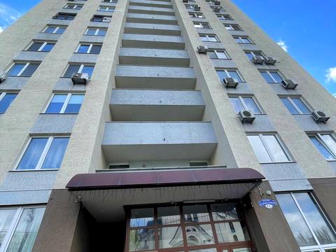 квартира за адресою Академіка Глушкова просп., 9-Г