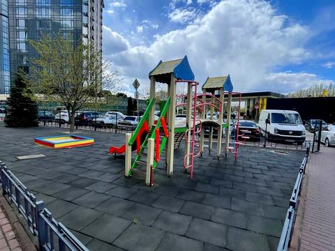 квартира за адресою Академіка Глушкова просп., 9-Г