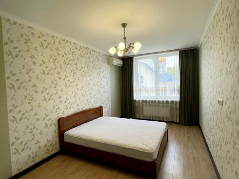 квартира за адресою Академіка Глушкова просп., 9-Г