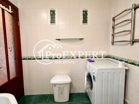 квартира за адресою Князя Романа Мстиславича вул. (Генерала Жмаченка), 8