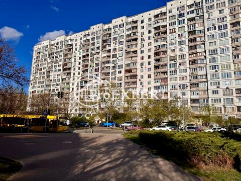 квартира за адресою Князя Романа Мстиславича вул. (Генерала Жмаченка), 8