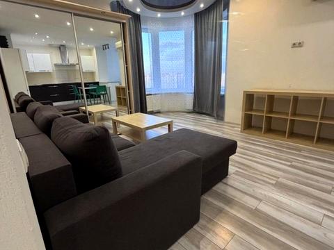 квартира за адресою Дніпровська набережна вул., 26-А