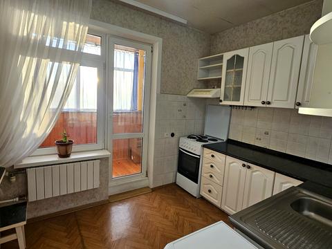 квартира за адресою Михайла Гришка вул., 10