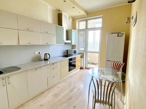 квартира за адресою Микільсько-Слобідська вул., 1-А