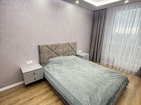 квартира по адресу Олександра Олеся ул., 2-В