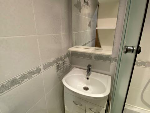 квартира за адресою Парково-Сирецька вул. (Тимофія Шамрила), 5-А