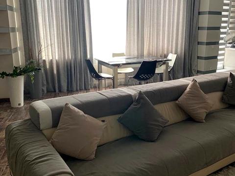 квартира за адресою Літературна вул., 1а