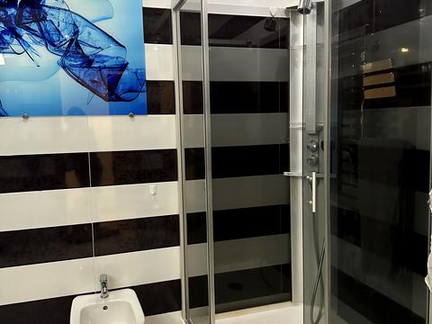 квартира за адресою Літературна вул., 1а