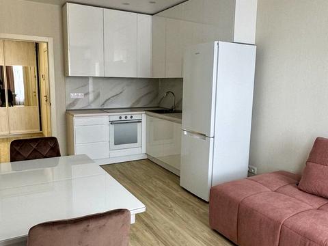 квартира за адресою Дніпровська набережна вул., 18-Б