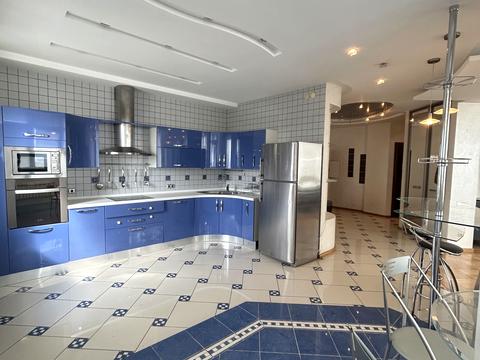 квартира по адресу Киев, Владимира Ивасюка просп. (Героїв Сталінграду), 12-Є