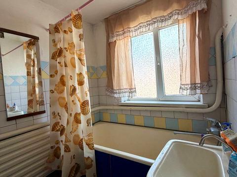 будинок за адресою Київська вул., 68