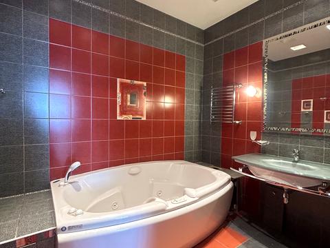 квартира по адресу Киев, Владимира Ивасюка просп. (Героїв Сталінграду), 12-Є