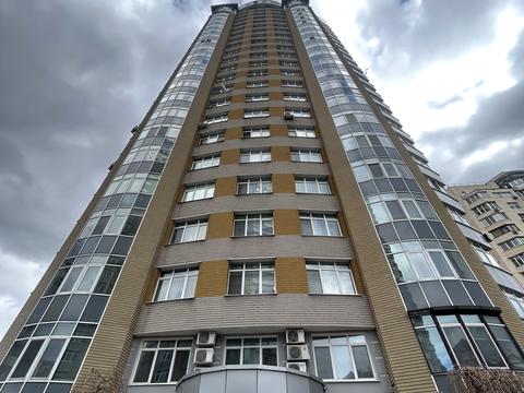 квартира по адресу Киев, Владимира Ивасюка просп. (Героїв Сталінграду), 12-Є