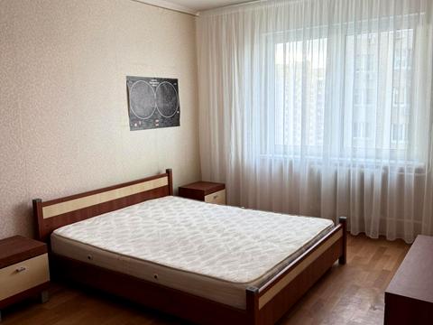 квартира за адресою Київ, Анни Ахматової вул., 28