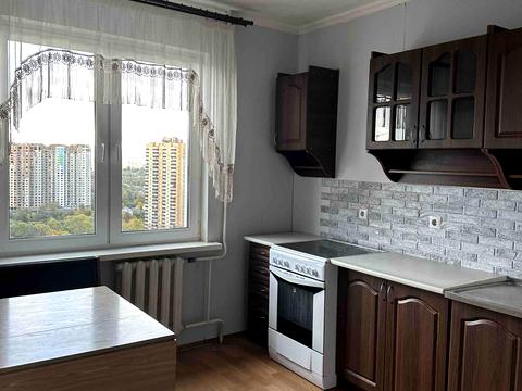 квартира за адресою Київ, Анни Ахматової вул., 28