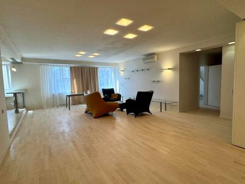 квартира за адресою Назарівська вул. (Вєтрова), 7-Б