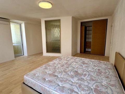 квартира за адресою Назарівська вул. (Вєтрова), 7-Б