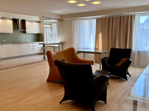 квартира за адресою Назарівська вул. (Вєтрова), 7-Б