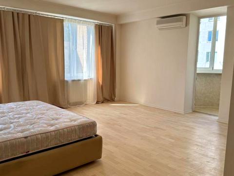 квартира за адресою Назарівська вул. (Вєтрова), 7-Б