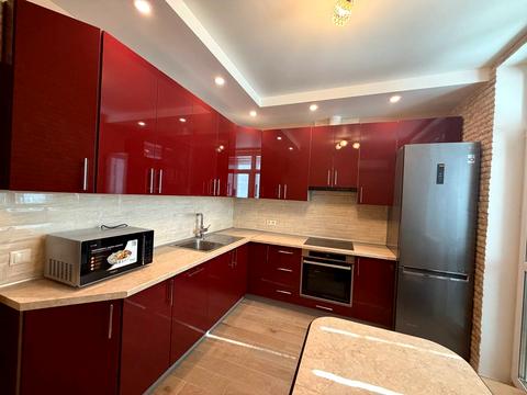 квартира по адресу Драгоманова ул., 10