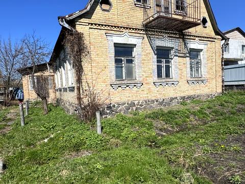 будинок за адресою Набережна
