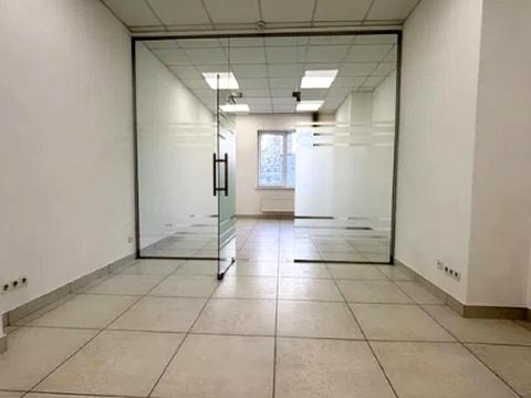 комерційна за адресою Крутогірний узвіз (Рогальова), 28