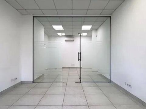 комерційна за адресою Крутогірний узвіз (Рогальова), 28