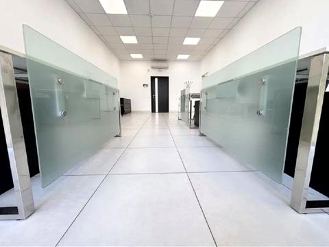 комерційна за адресою Крутогірний узвіз (Рогальова), 28