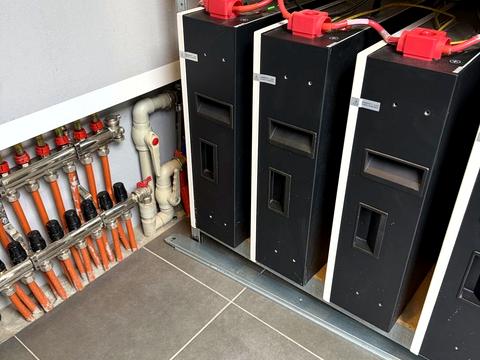 дом по адресу Киев, Садовая ул., 100