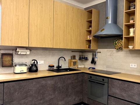 дом по адресу Киев, Садовая ул., 100