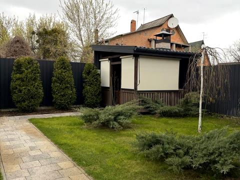 дом по адресу Киев, Садовая ул., 100