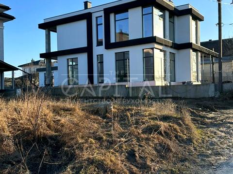 будинок за адресою Квітнева вул.