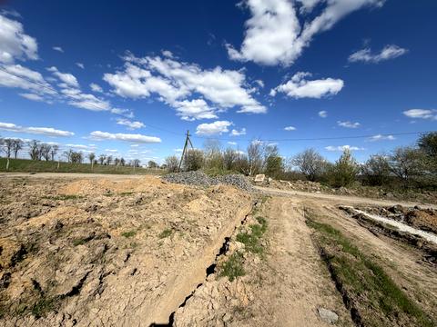 участок по адресу Головна