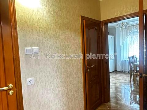 квартира за адресою Мілютенка вул., 17-В