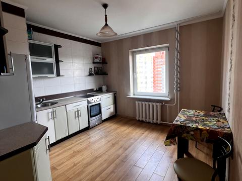 квартира по адресу Олены Пчилки ул., 4