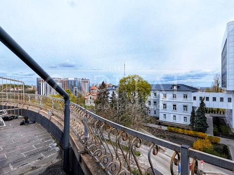 комерційна за адресою Вознесенський узвіз (Смирнова-Ласточкіна), 23в