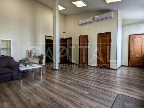 комерційна за адресою Вознесенський узвіз (Смирнова-Ласточкіна), 23в