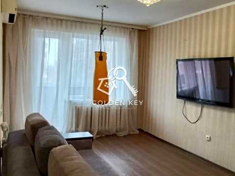 квартира за адресою Космонавтів вул., 33