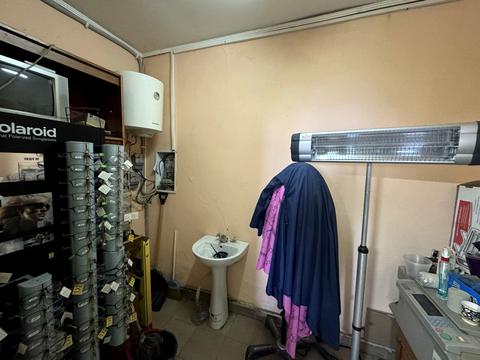 комерційна за адресою майдан Шевченка пл., 17