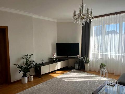 квартира за адресою Миколи Бажана просп., 16