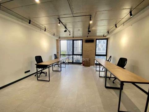 комерційна за адресою Зарічна вул., 6 к1