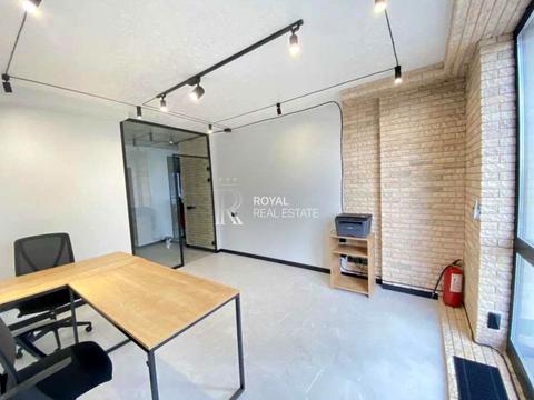 комерційна за адресою Зарічна вул., 6 к1