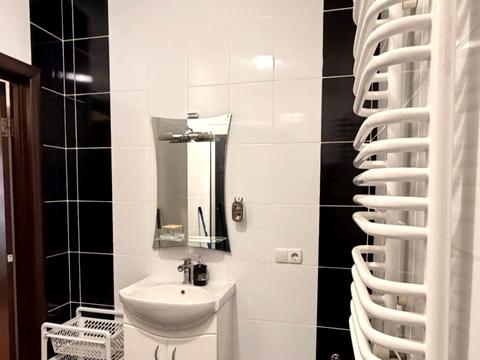 квартира по адресу Тополина