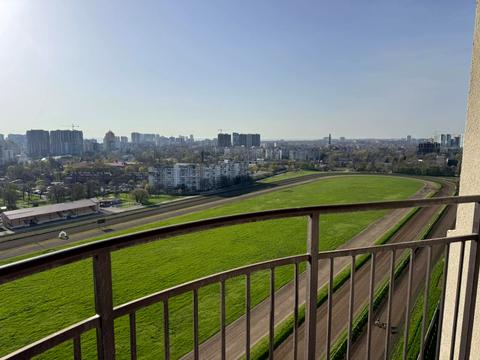 квартира за адресою Краснова вул., 1-А
