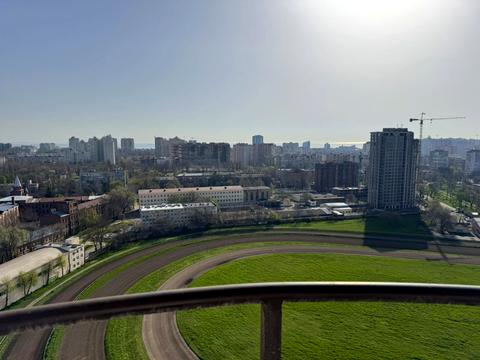 квартира за адресою Краснова вул., 1-А